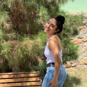 Meet your Posher, Destiny